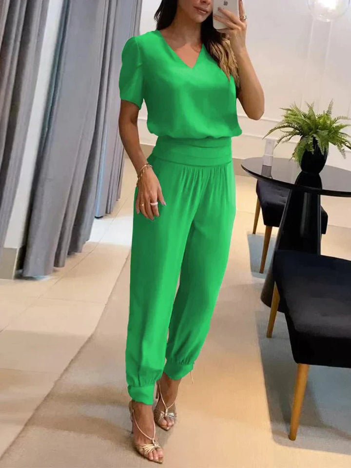 Enes - Two-piece set of V-neck top and shorts for women