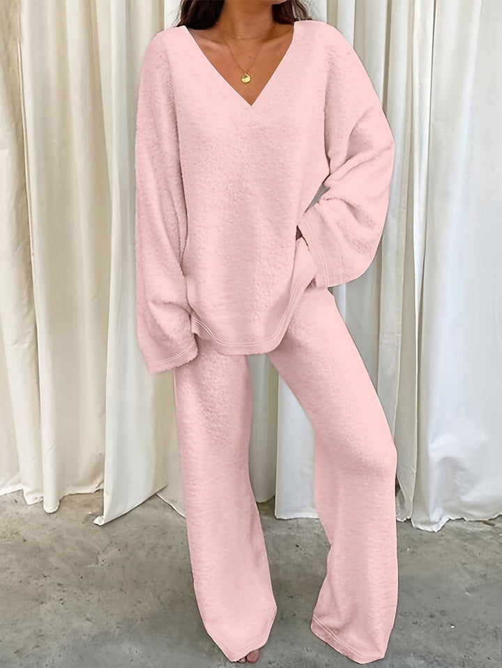 Melita - Cozy Elegant Women's V-Neck Set