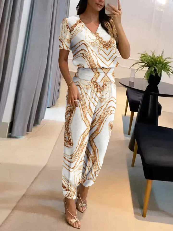 Enes - Two-piece set of V-neck top and shorts for women