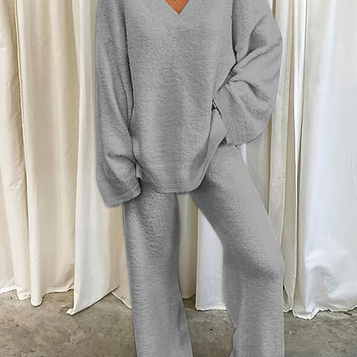 Melita - Cozy Elegant Women's V-Neck Set