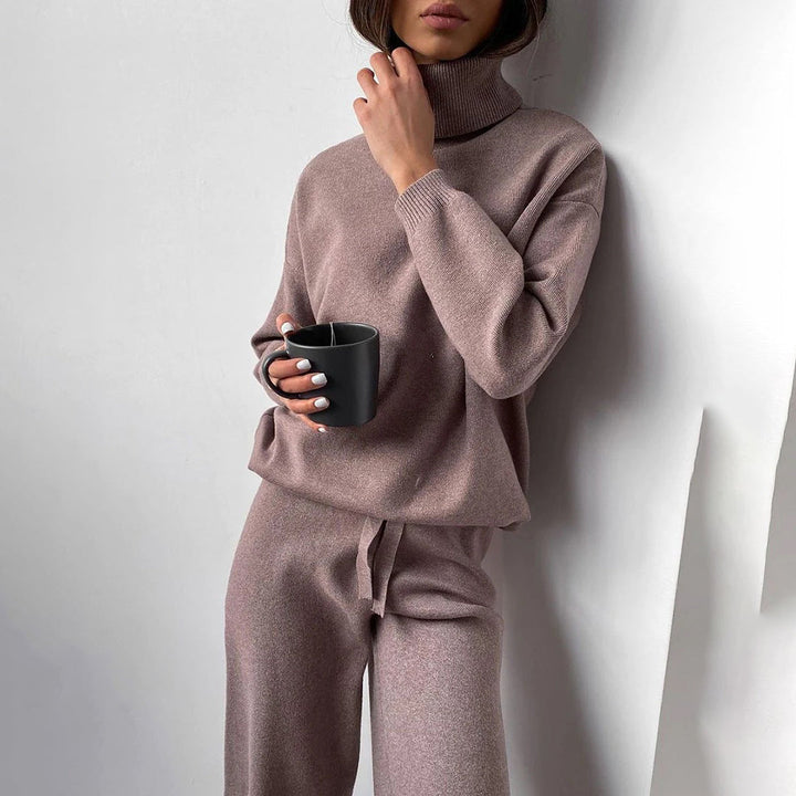 Tracy - Women's Casual Turtleneck Sweater Set