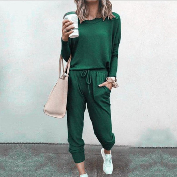 Patricia - Stylish two-piece set for women with flattering fit