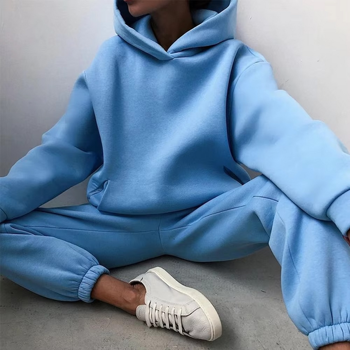 Melissa – Vintage Oversized Jogger Set for Women