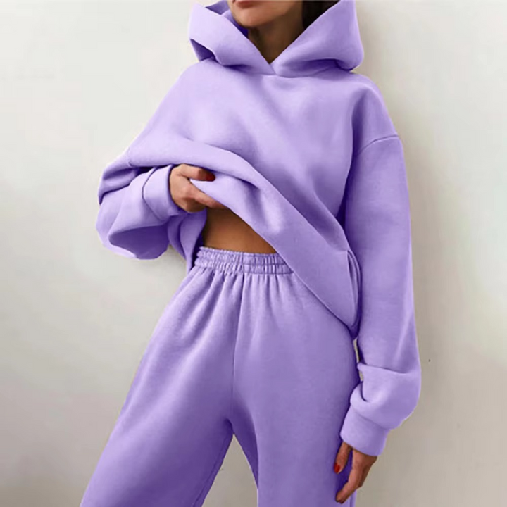 Melissa – Vintage Oversized Jogger Set for Women