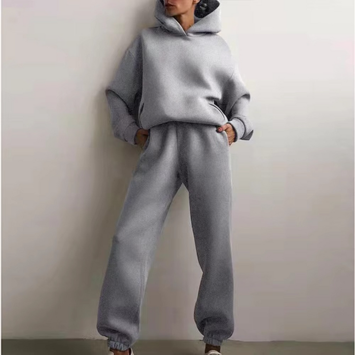 Melissa – Vintage Oversized Jogger Set for Women