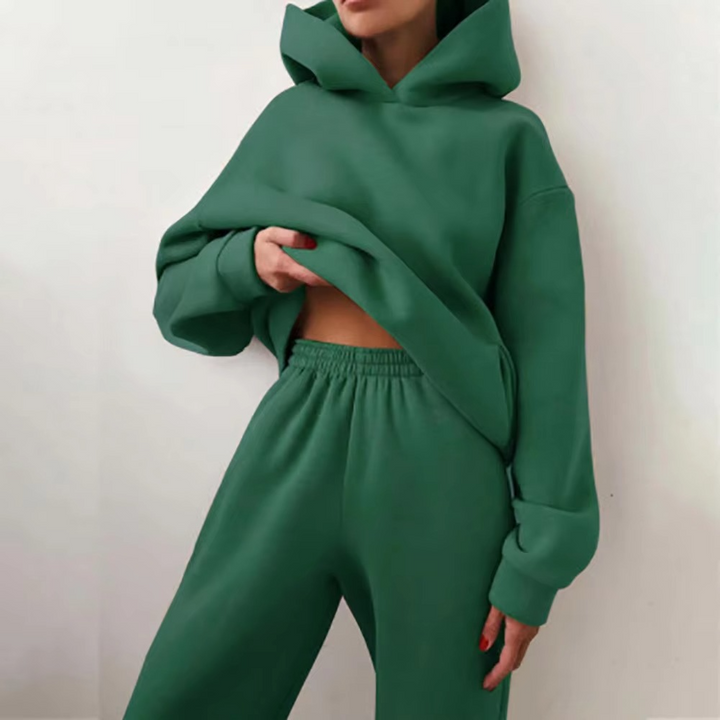 Melissa – Vintage Oversized Jogger Set for Women