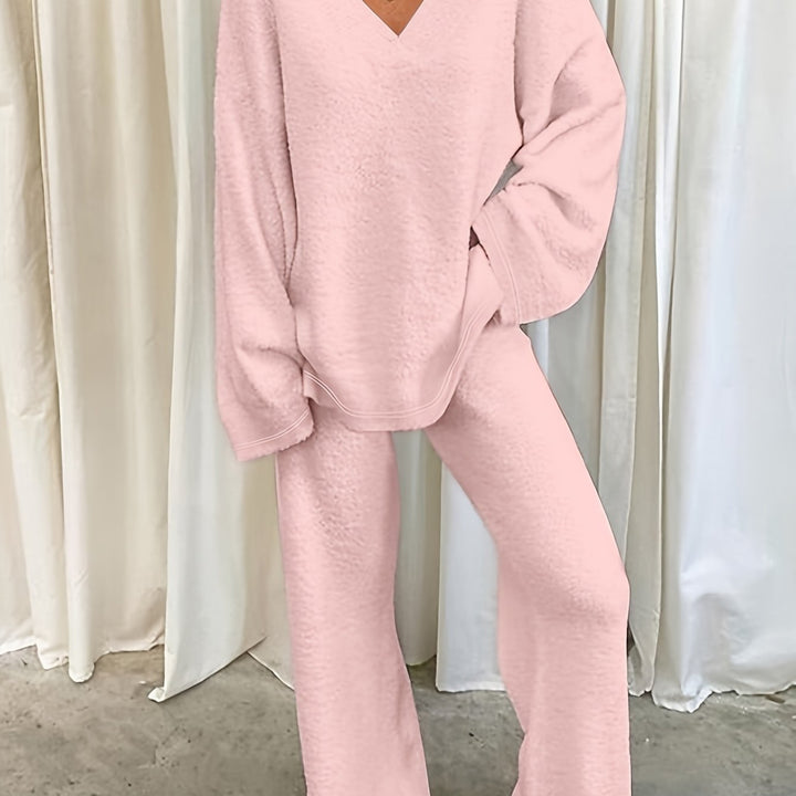 Melita - Cozy Elegant Women's V-Neck Set