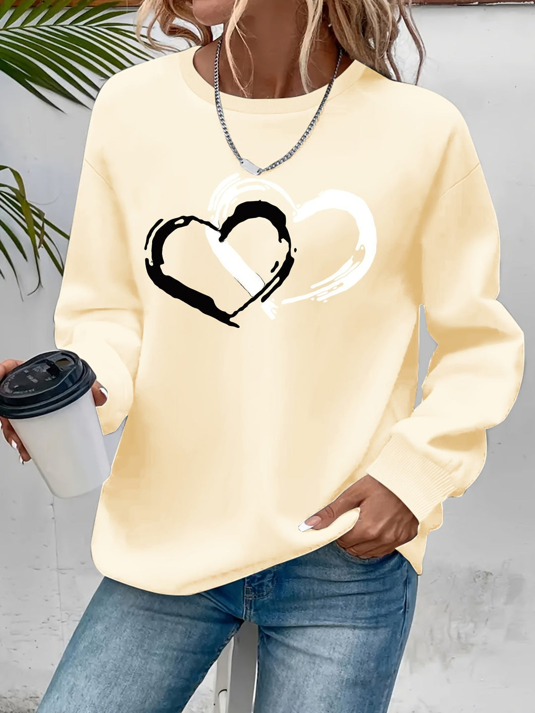 INES - ELEGANT RETRO HEART SWEATER