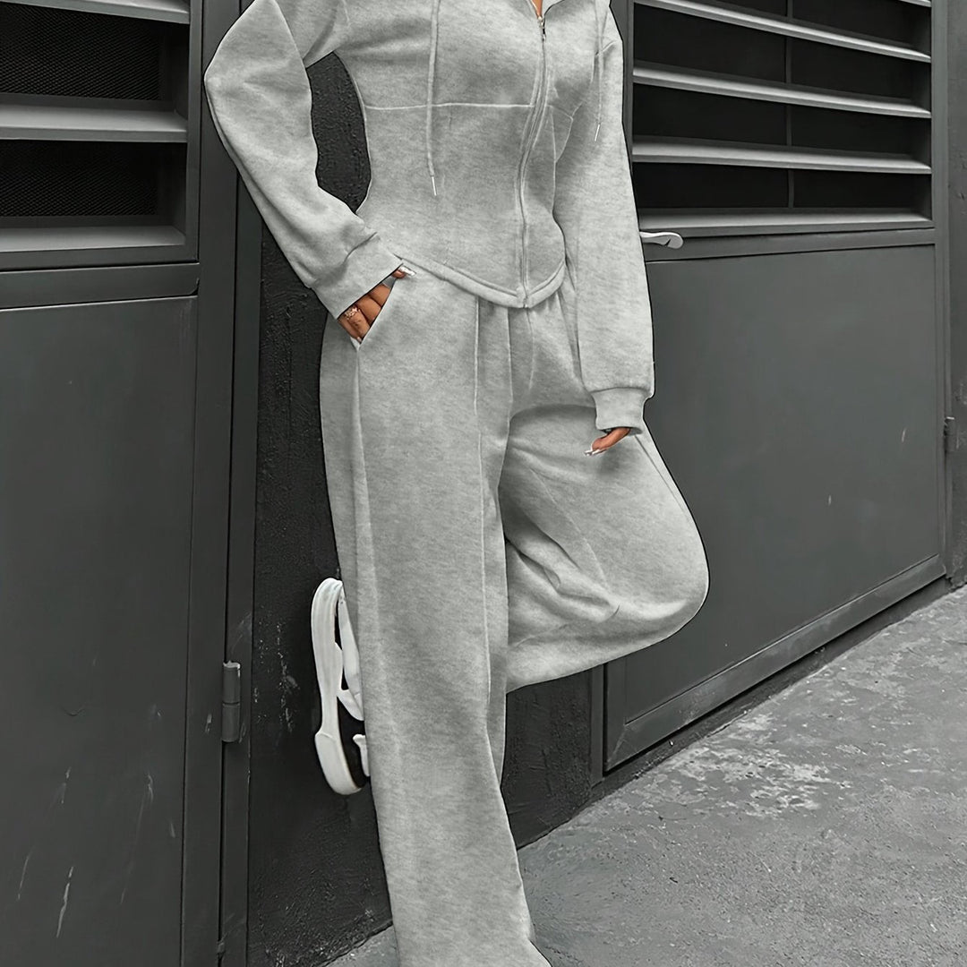 Leesa™ | Comfortable Tracksuit Set