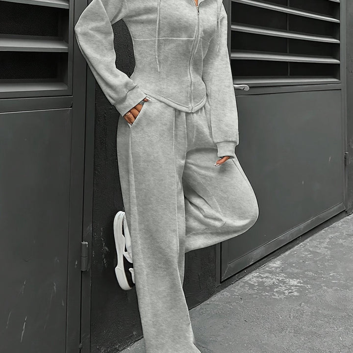 Leesa™ | Comfortable Tracksuit Set