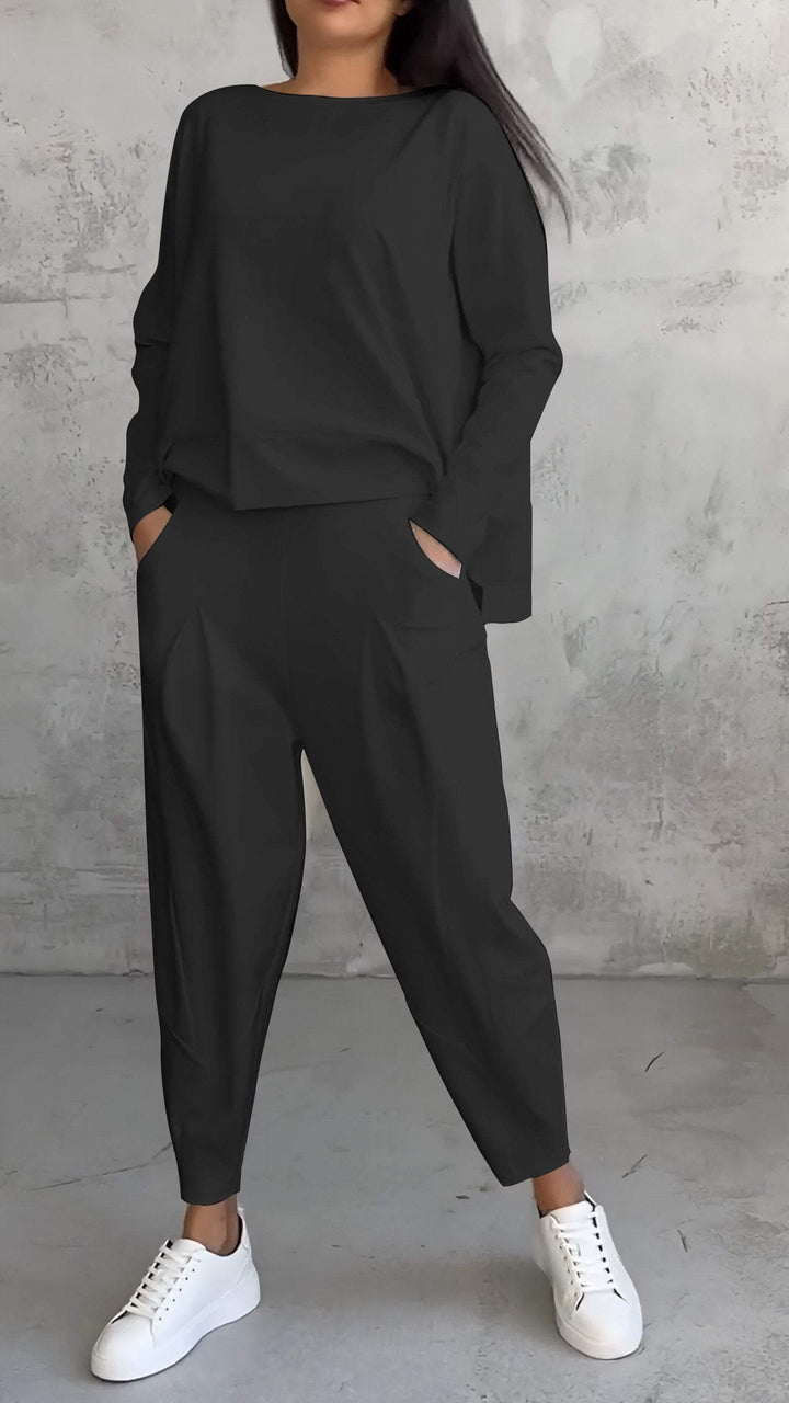 Donna™ - Comfortable Set with Crew Neck