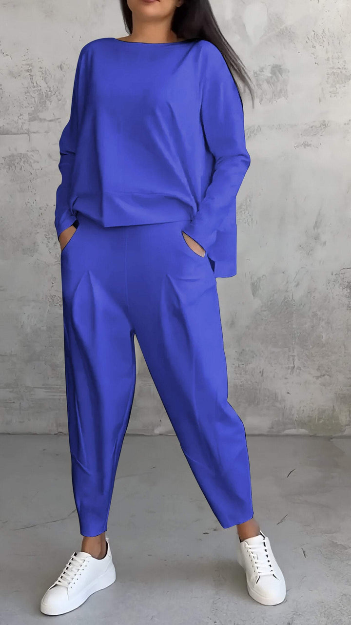 Donna™ - Comfortable Set with Crew Neck